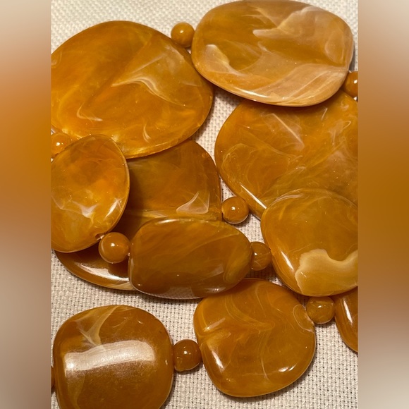 Butterscotch necklace and bracelet set - Picture 2 of 7